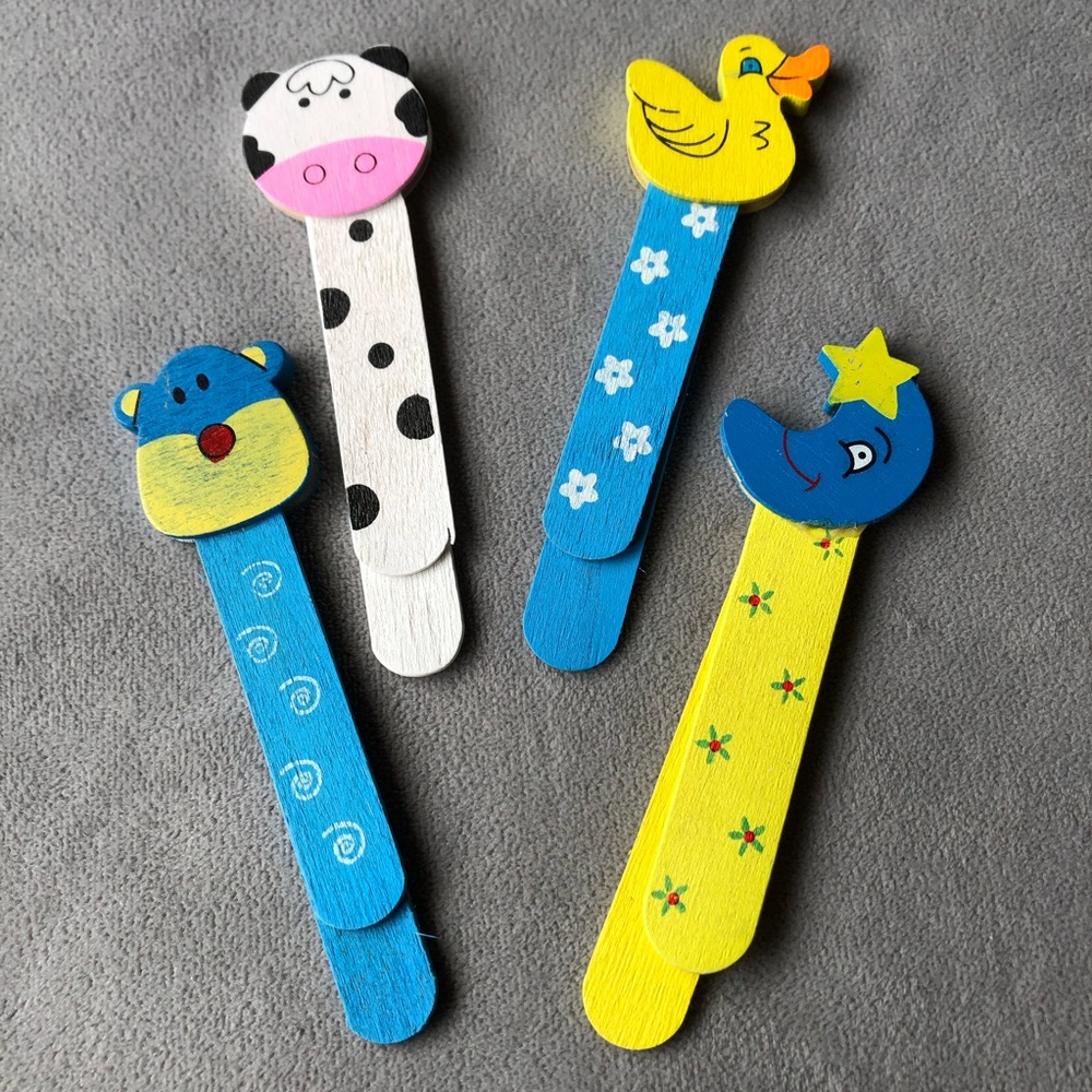 Set of 4 ~ Wooden Bookmarks ~ Duck Dog Cow Moon ~ Brand New!